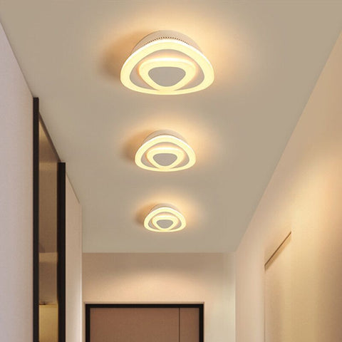 Multi-Purpose Surface-Mounted Ceiling Lamp for Various Living Spaces